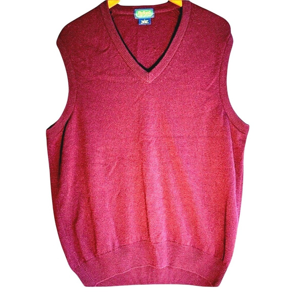 Byford London Men's Burgundy Lambswool V-Neck Sweater Vest‎ Size L